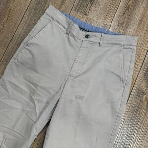 L.L. Bean Natural Fit Flat Front Khakis Chino Pants Men Size 30x31.5 Gray 503737